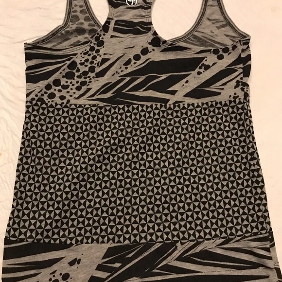 Zumba Funky Racerback Tank - Picture 4 of 6